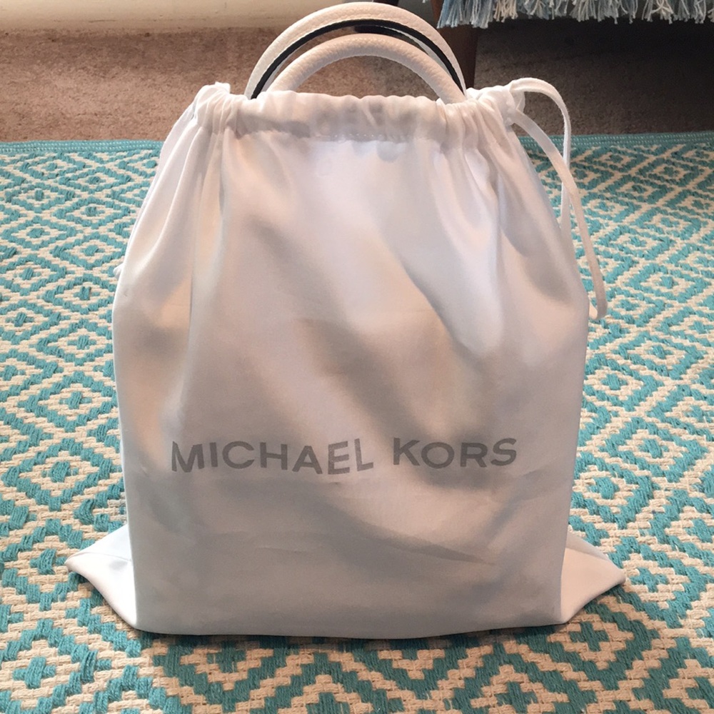 MICHAEL KORS Mercer leather purse NWT - Picture 12 of 12